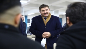 Iğdır Valisi Sarıibrahim görev başındaki personelin yeni yılını kutladı