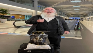 İstanbul'da karda mahsur kalıp camiye sığınan İsrailli haham ülkesine döndü