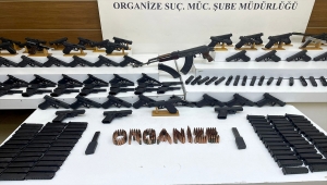 İstanbul'da silah kaçakçılığına yönelik operasyonda 9 şüpheli tutuklandı
