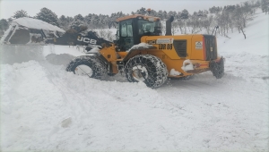 Kahramanmaraş'ta kar nedeniyle kapanan 360 mahalle yolu ulaşıma açıldı