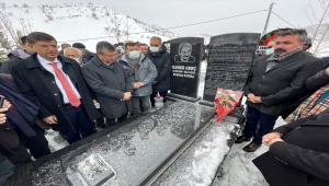 Kamer Genç vefatının 6. yılında mezarı başında anıldı