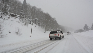 Kastamonu'da kar yağışı etkili oluyor