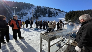 Kayak merkezinde "Hamsi Şenliği" yapıldı