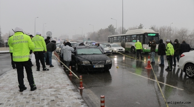 Kayseri'de duruşma sonrası saldırıya uğrayan kişi hastanede hayatını kaybetti