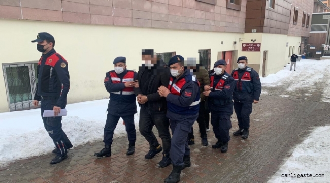 Kayseri'de kiralık araçla inşattan malzeme çalan 3 şüpheli tutuklandı