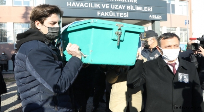 Kayseri'de trafik kazasında ölen 2 öğrencinin cenazesi memleketlerine uğurlandı