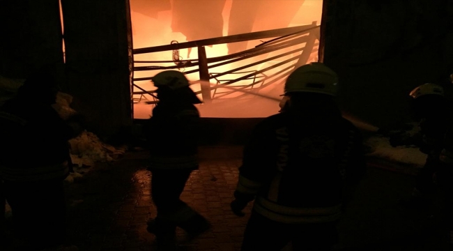 Konya'da sünger fabrikasında yangın çıktı