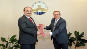 Kültür ve Turizm Bakan Yardımcısı Çam, Rektör Tabakoğlu'nu ziyaret etti
