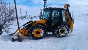 Malatya, Kahramanmaraş ve Adıyaman'da karla mücadele sürüyor