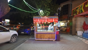  MULTİMEDYALI - Kerküklü genç, Iraklıları Türkiye'den getirdiği "midye dolmayla" tanıştırdı