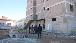 Niğde'de bir kişi inşaat halindeki binanın yanında ölü bulundu