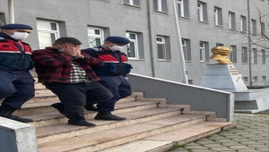 Sakarya'da yolcu otobüslerinden hırsızlık yaptığı iddiasıyla 1 kişi tutuklandı