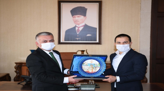 Şeref Eroğlu'ndan Antalya Valisi Ersin Yazıcı'ya ziyaret