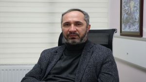 Troit ameliyatında "izsiz cerrahi" yöntemiyle hastaların boynunda iz kalmıyor