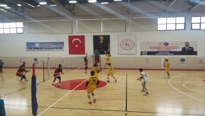 Türkiye İşitme Engelliler Erkekler Voleybol Şampiyonası, Karabük'te devam ediyor