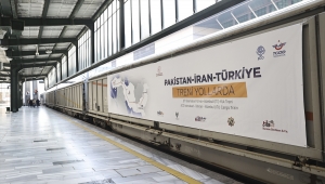 Yeniden sefere başlayan İslamabad-Tahran-İstanbul yük treni Ankara'ya ulaştı