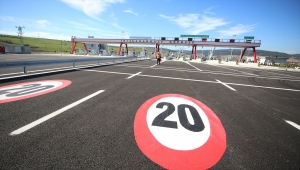 1915 Çanakkale Köprüsü'nden yürüyerek geçen Bakan Karaismailoğlu açıklamalarda bulundu: (1)