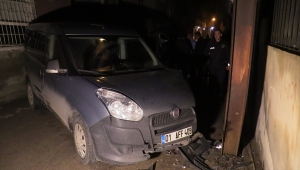 Adana'da "dur" ihtarına uymayan 2 kişi kaza yapınca yakalandı