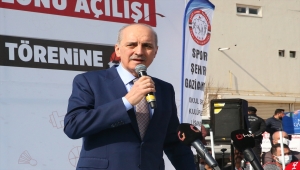 AK Parti Genel Başkanvekili Kurtulmuş, Gaziantep'te spor salonu açılışına katıldı: