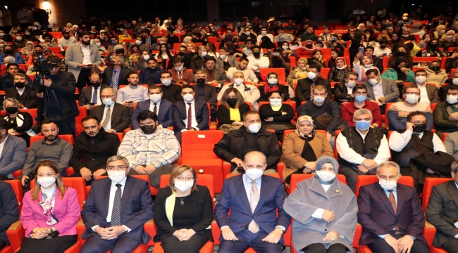 AK Parti Genel Başkanvekili Numan Kurtulmuş, üniversite öğrencileriyle buluştu: