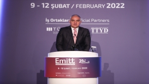 Bakan Ersoy, Doğu Akdeniz Uluslararası Turizm ve Seyahat Fuarı'nın açılışında konuştu: