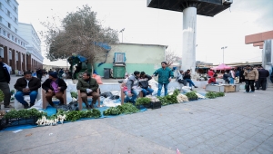 Erbil'in Asyalı pazarcıları, kent merkezinde ülkelerinin mutfaklarına has ürünler satıyor