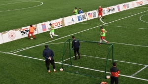 Görme Engelli Milli Futbol Takımı'nın Mersin'deki kampı sürüyor