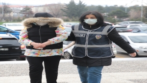 GÜNCELLEME - Bolu'da şiddet uyguladığı iddiasıyla sevgilisini bıçaklayan kadın adli kontrolle salıverildi