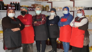 Hataylı kadınlar "gastronomi kenti"nin lezzetlerini üretip satıyor