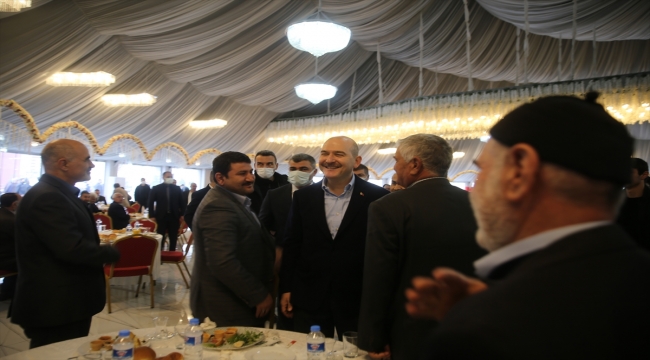 İçişleri Bakanı Süleyman Soylu Mardin'de kanaat önderleriyle buluştu