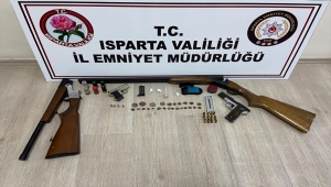 Isparta'da uyuşturucu operasyonlarında 4 zanlı tutuklandı