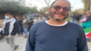 İsrail polisinden Şeyh Cerrah'ta Filistinli aileye destek için toplananlara müdahale