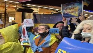 İstanbul'da yaşayan Ukraynalılardan Rusya'nın askeri müdahalesine protesto