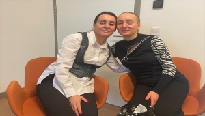 İzmirli tek yumurta ikizleri meme kanserine karşı birlikte mücadele veriyor