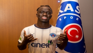 Kasımpaşa, Midtjylland'den Awer Mabil'i kadrosuna kattı
