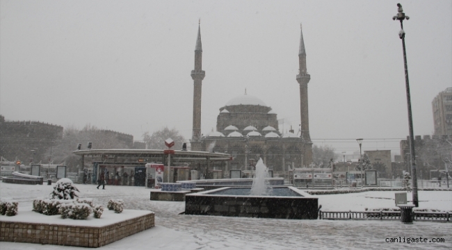 Kayseri'de 47 yerleşim birimine ulaşım yok!