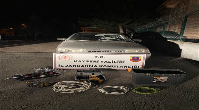 Kayseri'de baz istasyonlarından hırsızlık yapan kişi tutuklandı