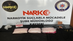 Kayseri'de bir araçta 4 kilo 100 gram uyuşturucu ele geçirildi: 1 gözaltı