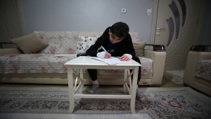 "Kelebek hastası" Emircan'ın annesi, oğluna sarılabilmenin özlemini yaşıyor