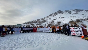 LÖSEV tarafından Kayseri'de sağlıklı yürüyüş etkinliği düzenlendi