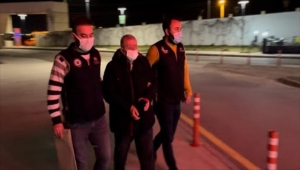 Manisa'daki FETÖ soruşturması kapsamında aranan şüpheli, Adana'da yakalandı