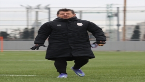 Medipol Başakşehir Teknik Direktörü Emre Belözoğlu, transferlerden memnun: