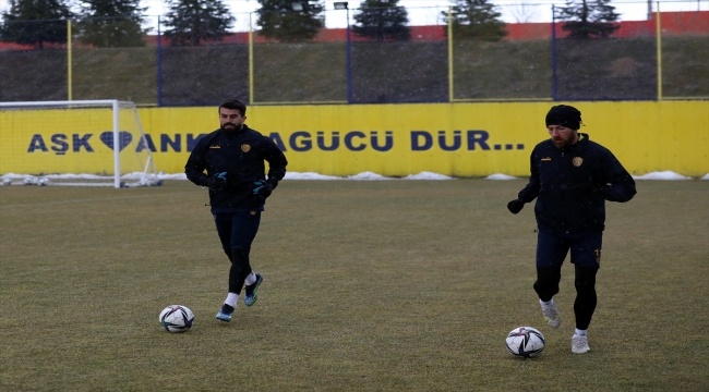 MKE Ankaragücü, Büyükşehir Belediye Erzurumspor maçının hazırlıklarına başladı