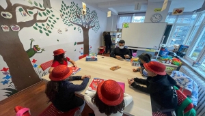 Oyun psikolojik travmaları onarıyor, yabancı dil öğrenimine katkı sağlıyor