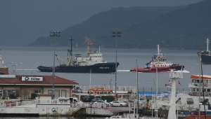 Rus donanmasına ait gemiler Çanakkale Boğazı'ndan geçti
