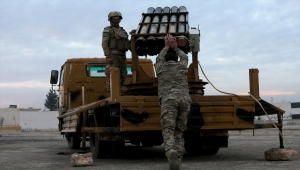 Suriye Milli Ordusu, Bab ilçesini hedef alan YPG/PKK'nın mevzilerini vurdu