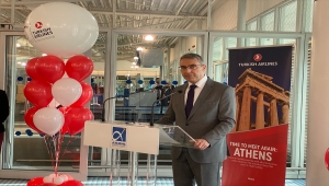THY, Atina'ya yapılan ilk yurt dışı seferinin 75. yıl dönümünü kutladı