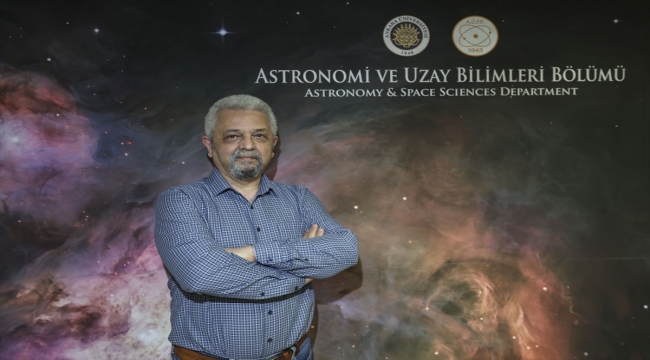 Türk astronomlar uzayda iki gezegen keşfetti