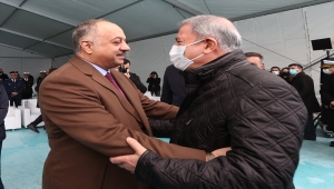 Türkiye'de inşa edilen eğitim gemisi, Akar ve Katarlı mevkidaşının katılımıyla Katar Donanmasına teslim edildi