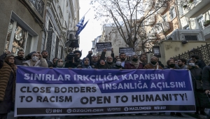 Yunanistan'ın düzensiz göçmenlere yönelik tutumu İstanbul'da protesto edildi